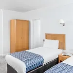 The Kilbirnie Hotel